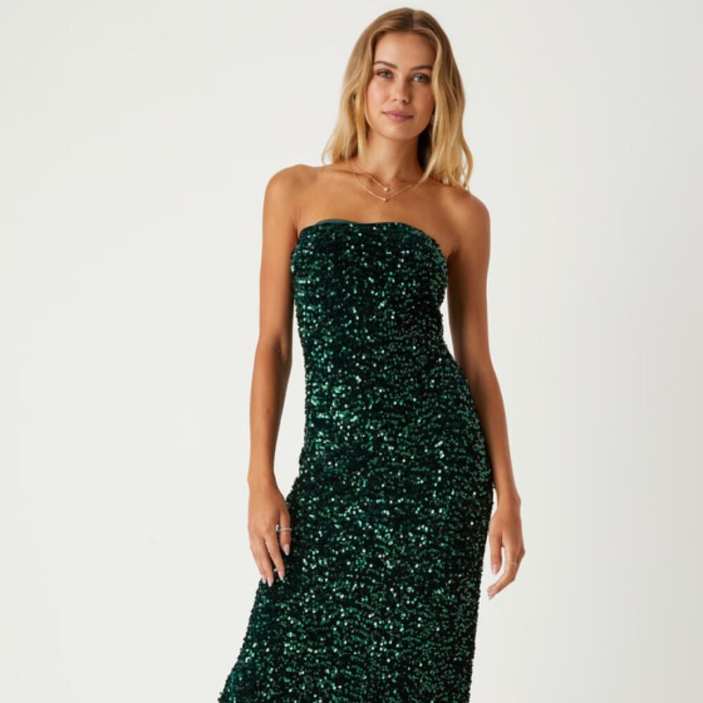 NWT Lulu's "Fabulous Radiance Emerald Green Sequin Strapless Maxi Dress" Size XS